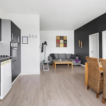 First Camp Tempelkrogen - Holbaek * Vipperod